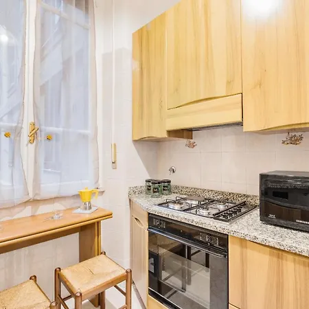Apartamento Lovely 2 Bed Flat In San Giovanni